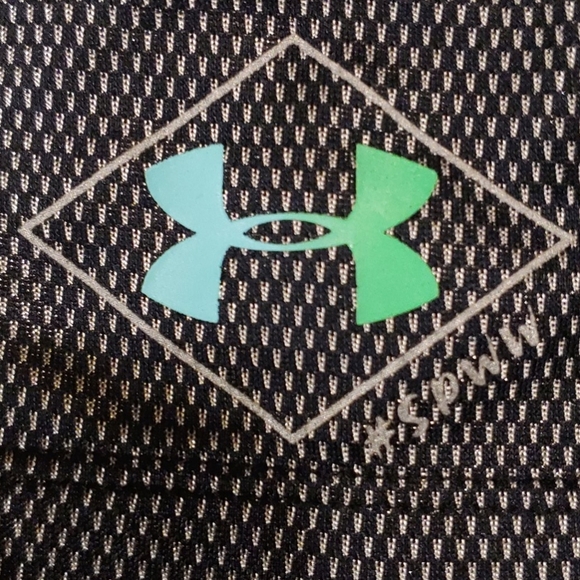 Under Armour Shorts Size XS - Picture 2 of 5